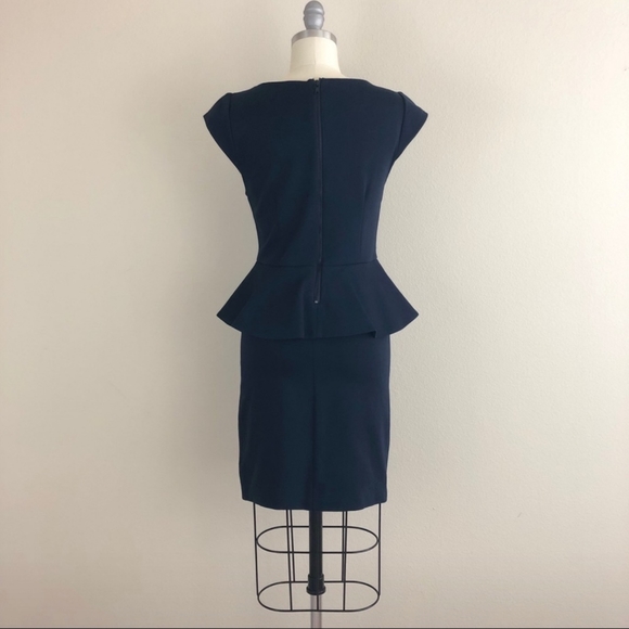 Alice & Olivia Employed Victoria Peplum Dress - Picture 3 of 4